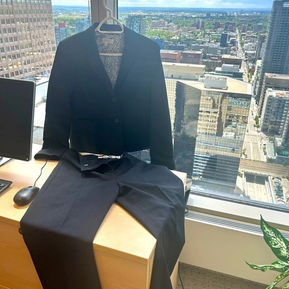 Mint Kasper separates FULL SUIT women’s dark navy suit- jacket size 10 pants 8 - Picture 6 of 11